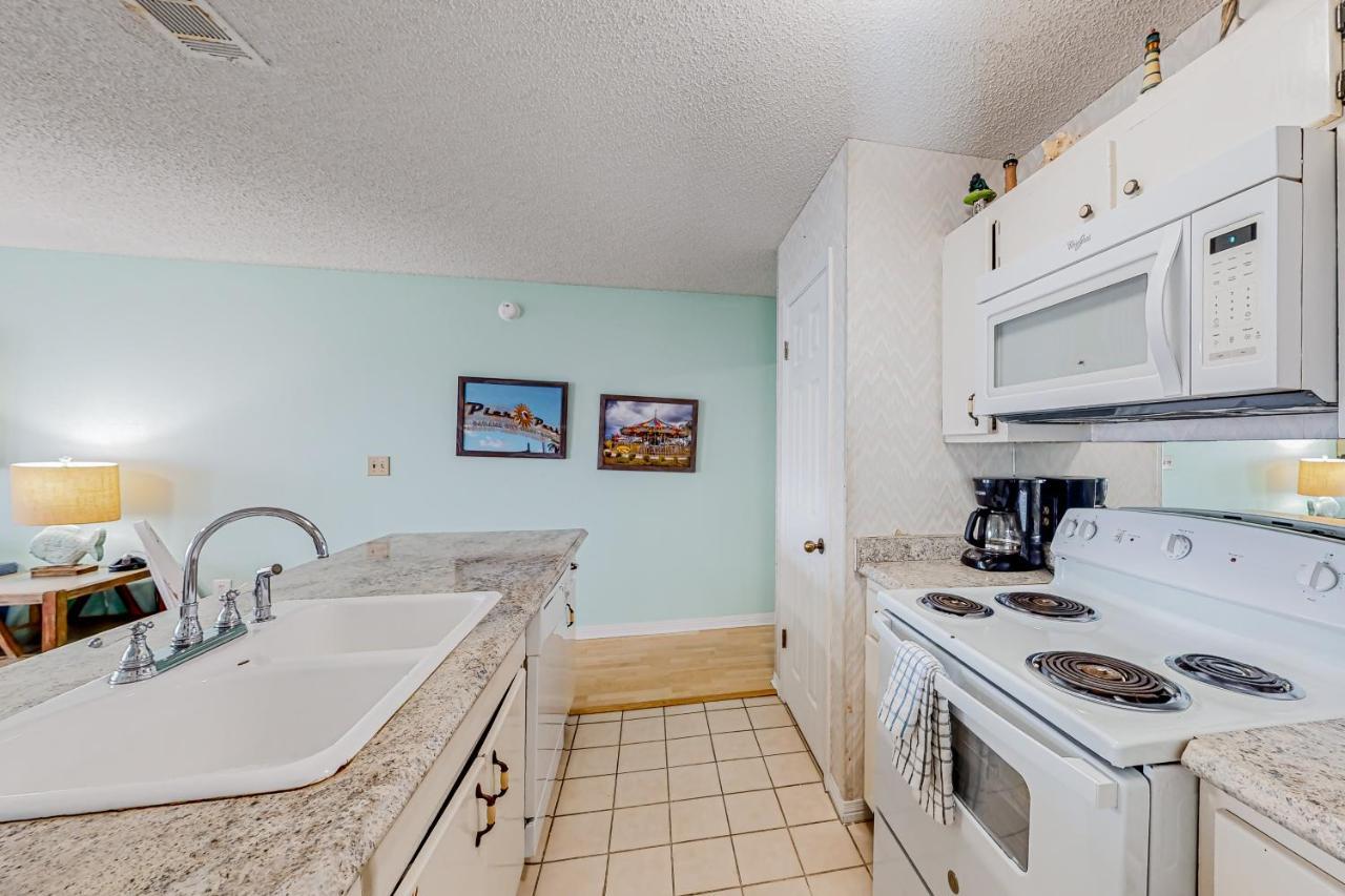 Apartment Front Retreat C & D2 Panama City Beach